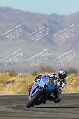 media/Dec-06-2024-CVMA Friday Practice (Fri) [[e1d1c5d4fc]]/4-Group 4 and Trackday/Session 4 (Turn 16)/